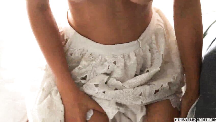 Dare Taylor Nude Stripteases