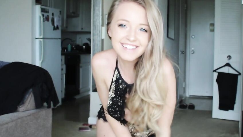 Destinyyyyx3 Patreon Lingerie Try On Haul 1