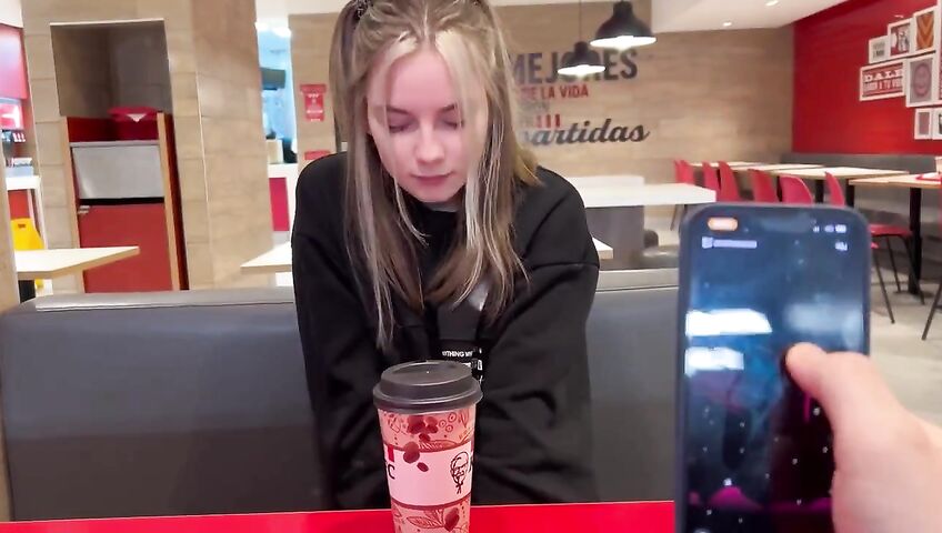 Devdaria In Kfc Makes Me Cum Blowjob