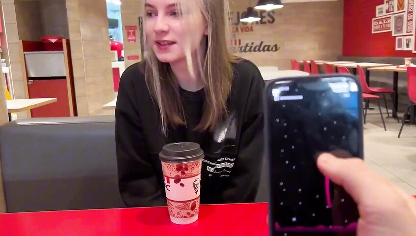 Devdaria In Kfc Makes Me Cum Blowjob