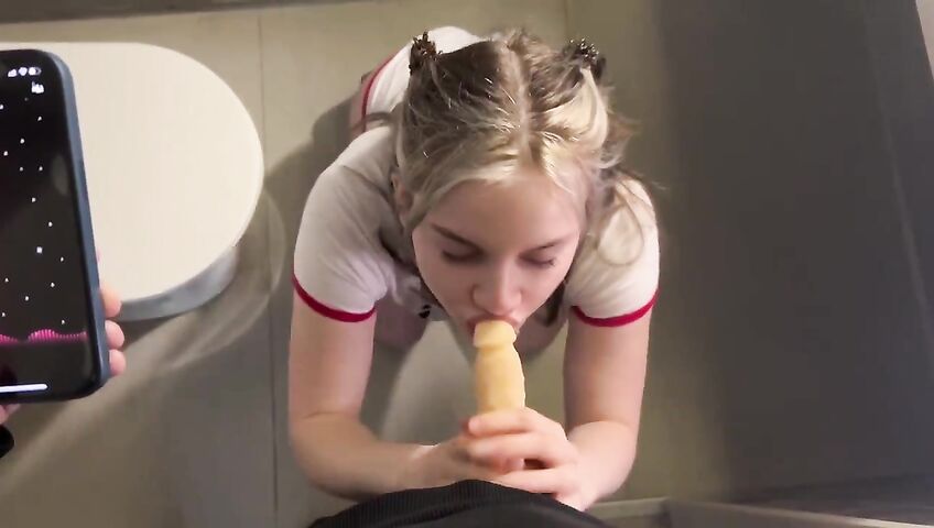 Devdaria In Kfc Makes Me Cum Blowjob