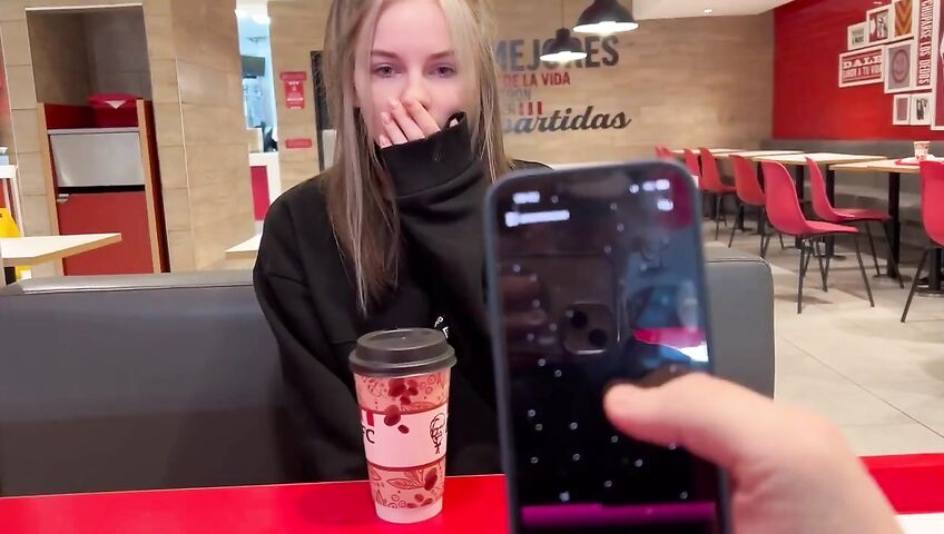 Devdaria In Kfc Makes Me Cum Blowjob