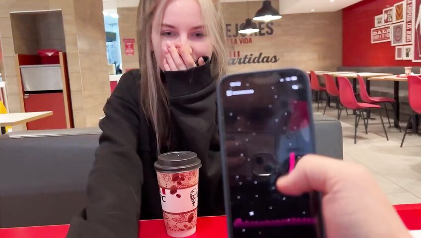 Devdaria In Kfc Makes Me Cum Blowjob