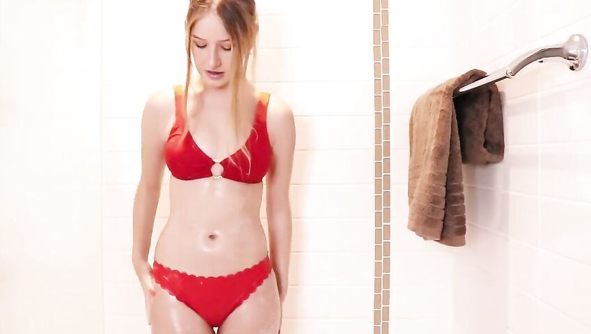 Diddly Asmr Shower With Me