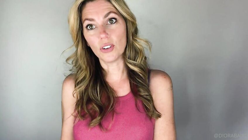 Diora Baird Nude Close Up Titsss