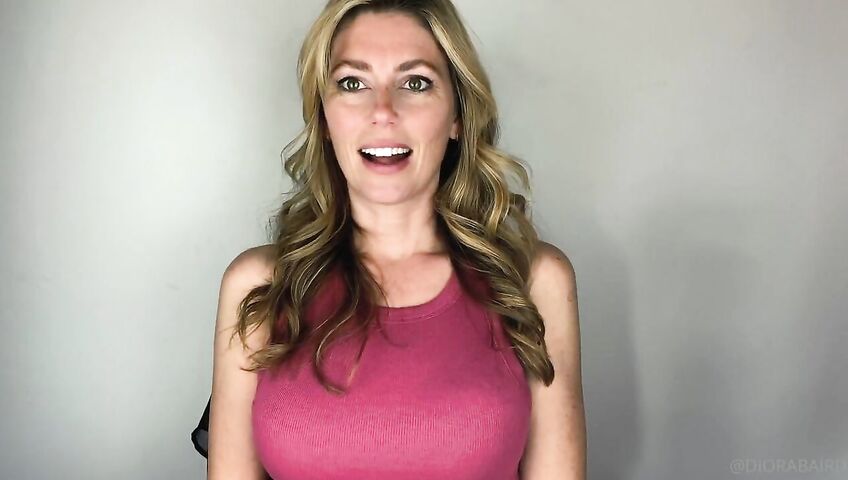 Diora Baird Nude Close Up Titsss