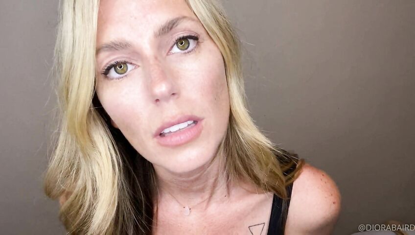 Diora Baird Sexy Cleavage Asmrss