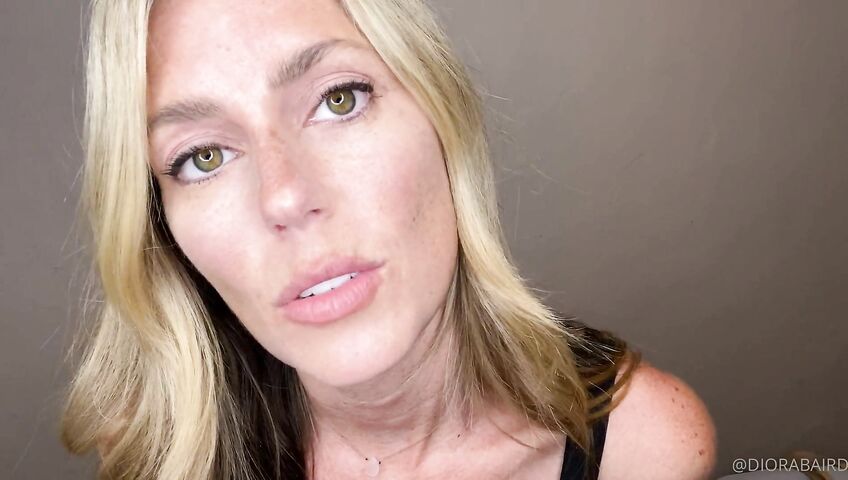 Diora Baird Sexy Cleavage Asmrss