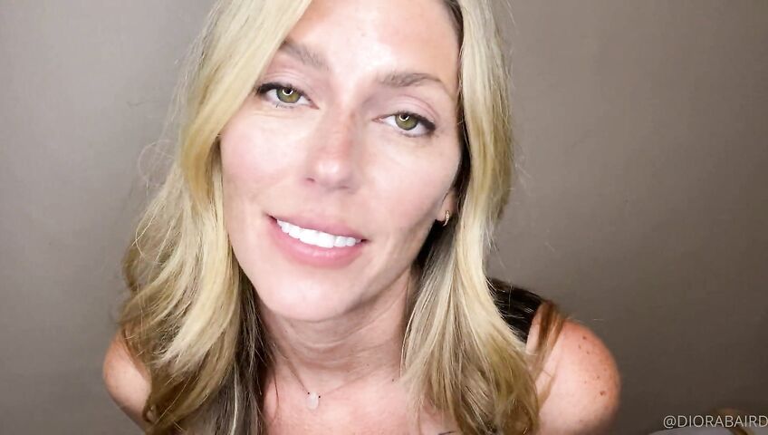 Diora Baird Sexy Cleavage Asmrss