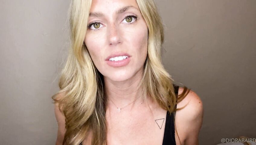 Diora Baird Sexy Cleavage Asmrss