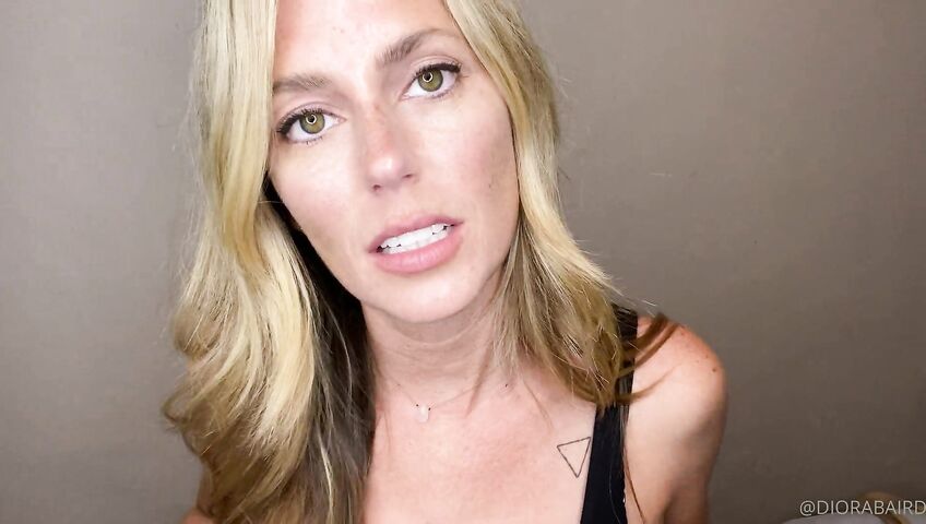 Diora Baird Sexy Cleavage Asmrss