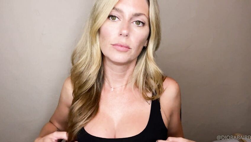 Diora Baird Sexy Cleavage Asmrss