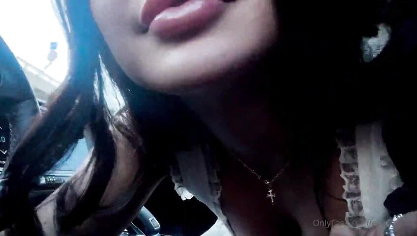 Emily Rinaudo Pov Car Blowjob 4defg