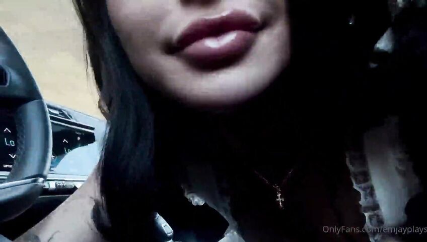 Emily Rinaudo Pov Car Blowjob 4defg