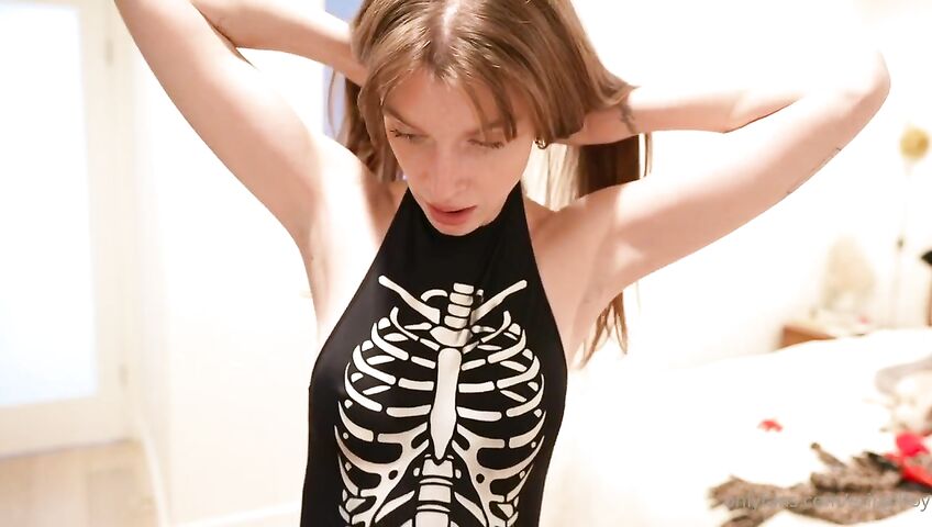 Erin Gilfoy Nude Halloween Try On Haul