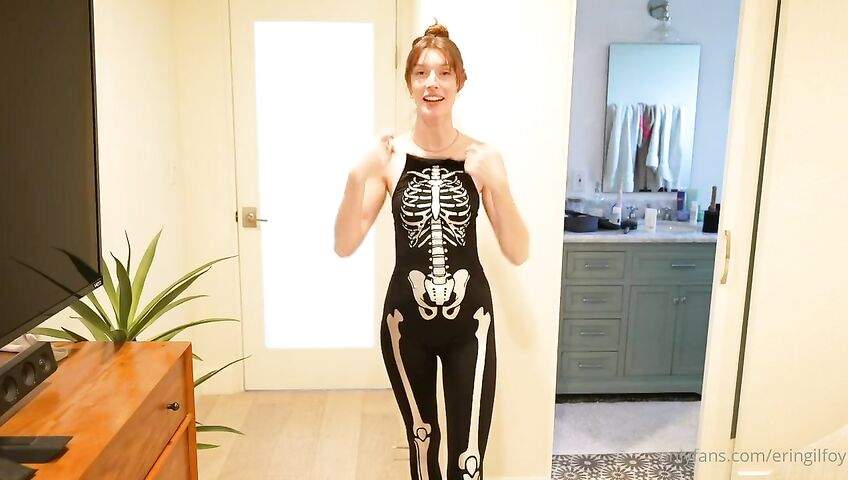 Erin Gilfoy Nude Halloween Try On Haul