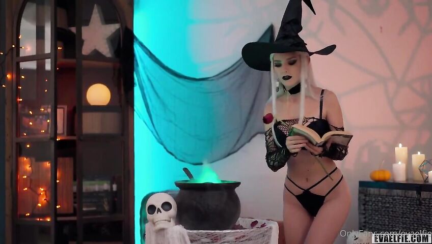 Eva Elfie Halloween Witch Cosplay Sex Cdea1