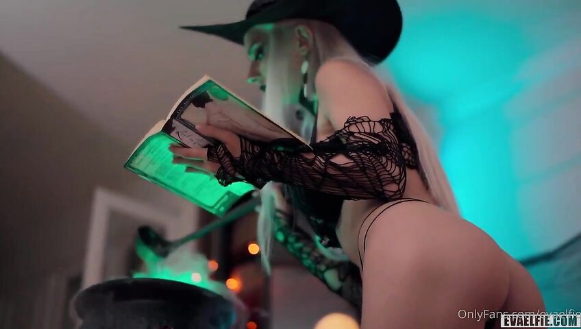 Eva Elfie Halloween Witch Cosplay Sex Cdea1