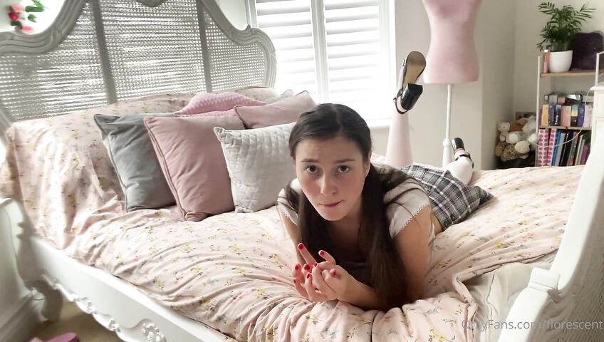 Florescent Nude School Girl Joi