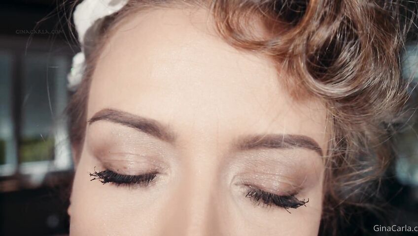 Gina Carla Kiss Me Asmr