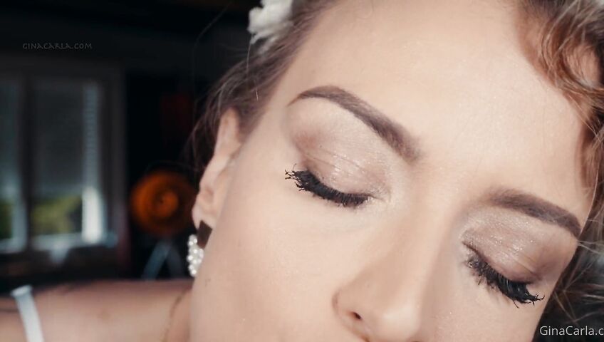 Gina Carla Kiss Me Asmr