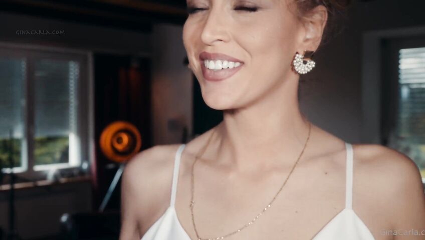 Gina Carla Kiss Me Asmr