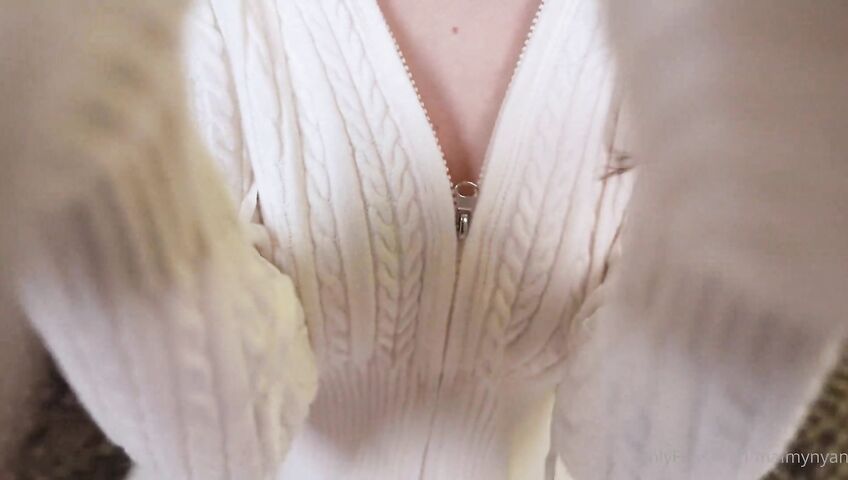 Maimy Asmr Tongue Sounds Sss