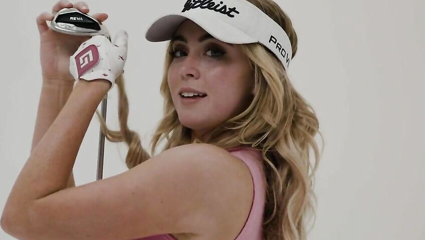 Grace Charis Nude Golfer Striptease De