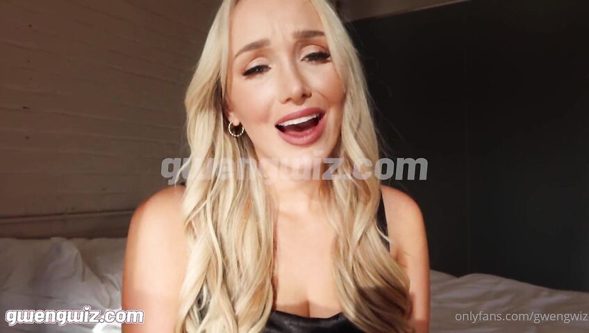 Gwengwiz ASMR Nude Escort