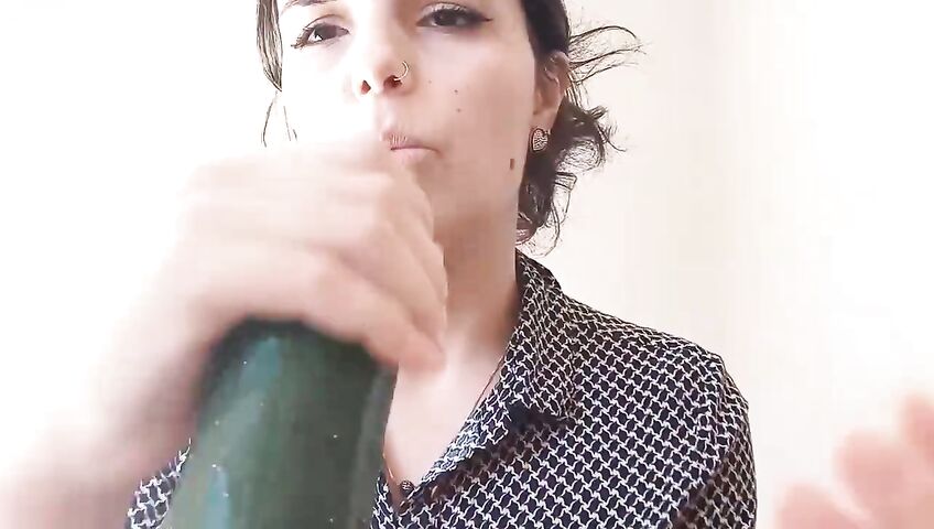 Jessy ASMR Cucumber Sucking Sounds