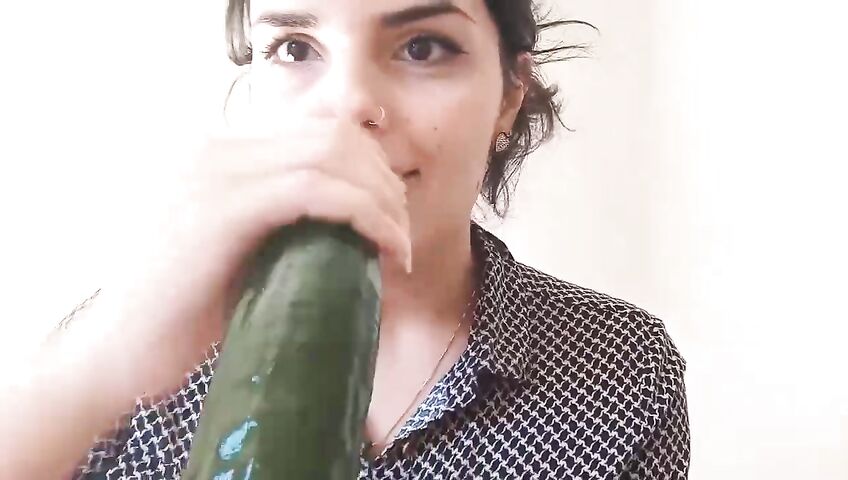 Jessy ASMR Cucumber Sucking Sounds