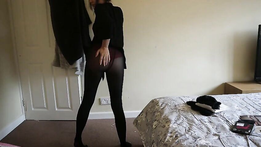 Just Jade Onlyfans Tights Try On 1