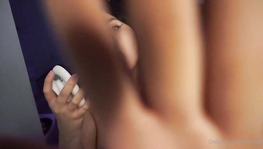 Kelsey Nude Kelsxi ASMR Ear Licking