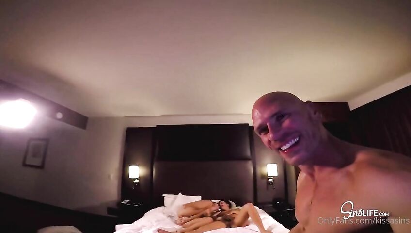 Kissa Sins Threesome Sex Tape Onlyfans Porn 1