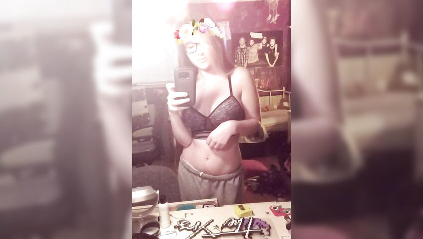 Kristeenahhbby Nude Twitch Streamer Leak