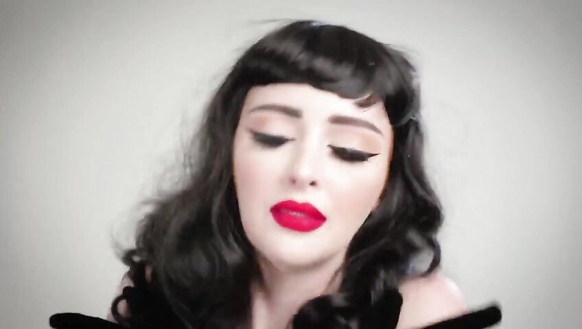 Kristen Lanae Black Bikini Sexy Tease