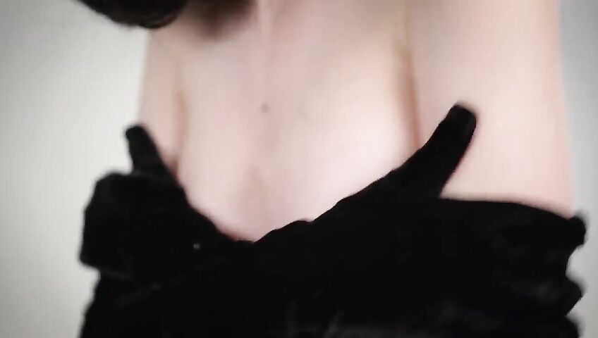 Kristen Lanae Black Bikini Sexy Tease