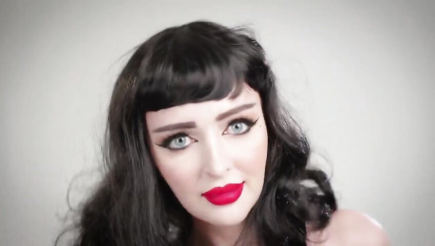 Kristen Lanae Black Bikini Sexy Tease