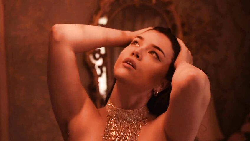 Lauren Summer Nude Photoshoot