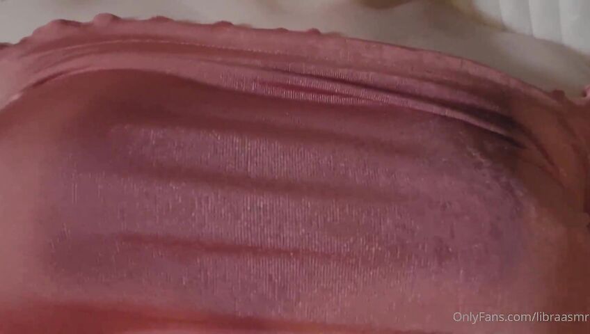 Libra ASMR Big Tits Squeezing