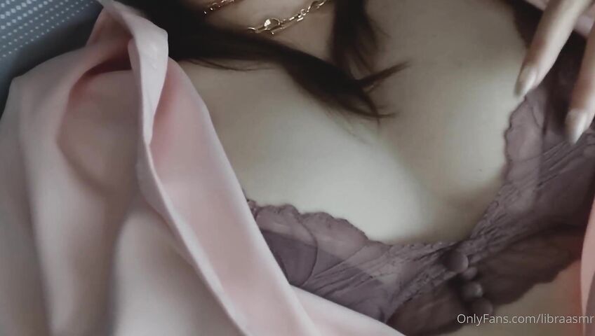 Libra ASMR Nude Big Tits Play