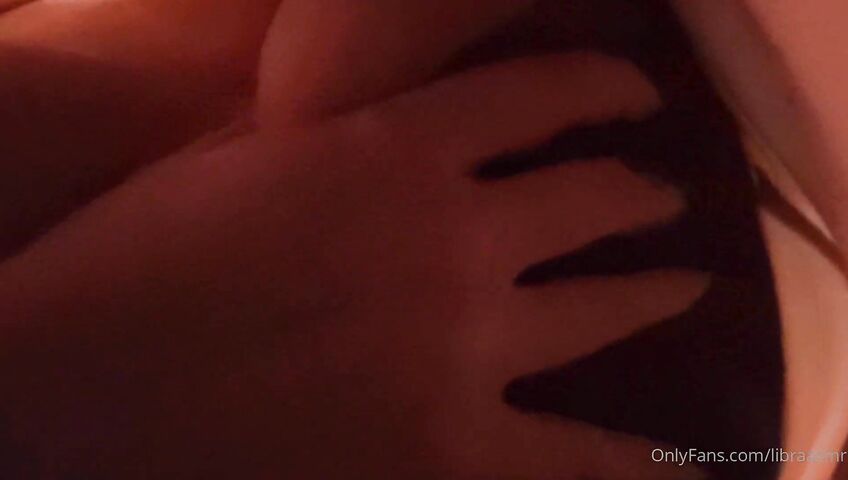 Libra ASMR Nude Big Tits Play