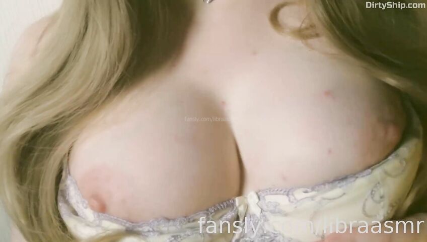 Libra ASMR Nude Topless Sucking You