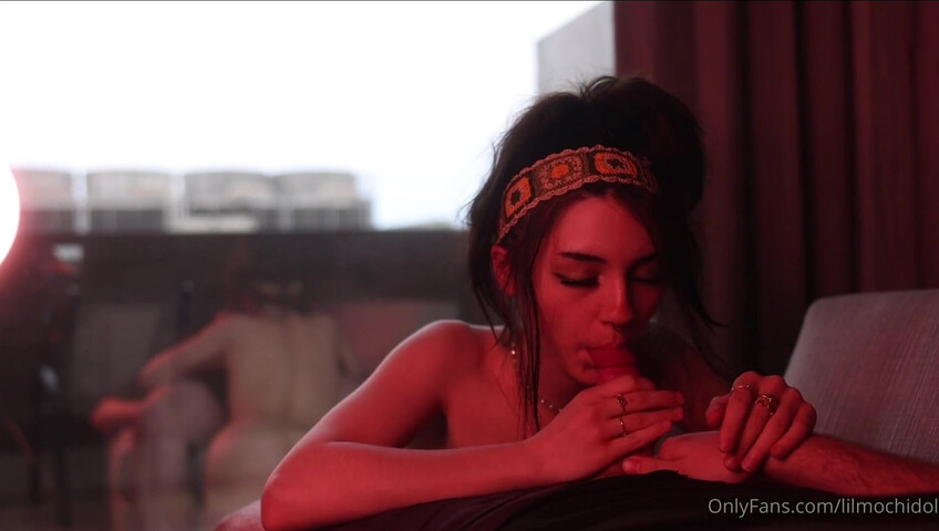 Lilmochidoll Nude Tittyfuck Blowjob Pornss