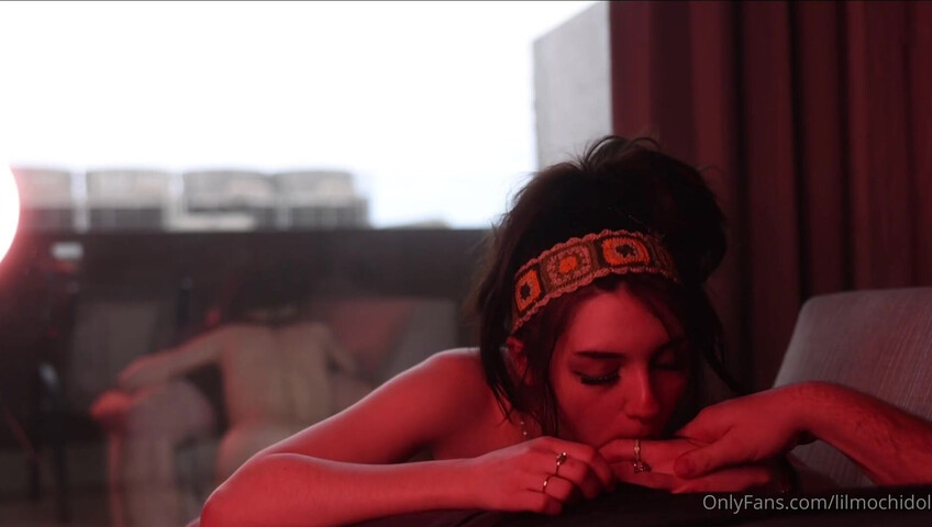 Lilmochidoll Nude Tittyfuck Blowjob Pornss