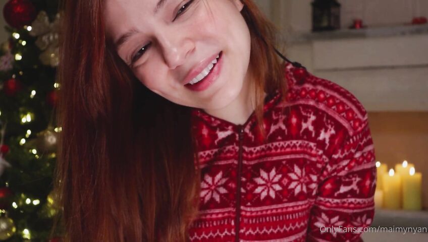 Maimy ASMR Christmas Evening With Girlfriend