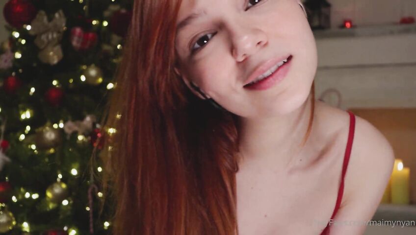 Maimy ASMR Christmas Evening With Girlfriend