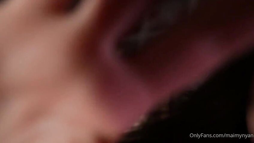 Maimy ASMR Close Up Kissing You A1cd