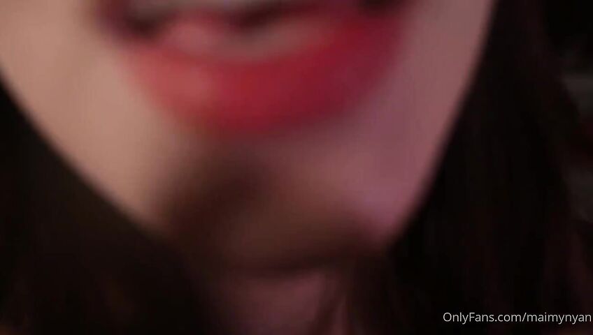 Maimy ASMR Close Up Kissing You A1cd
