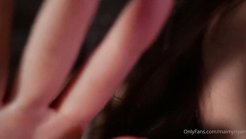 Maimy ASMR Close Up Kissing You A1cd